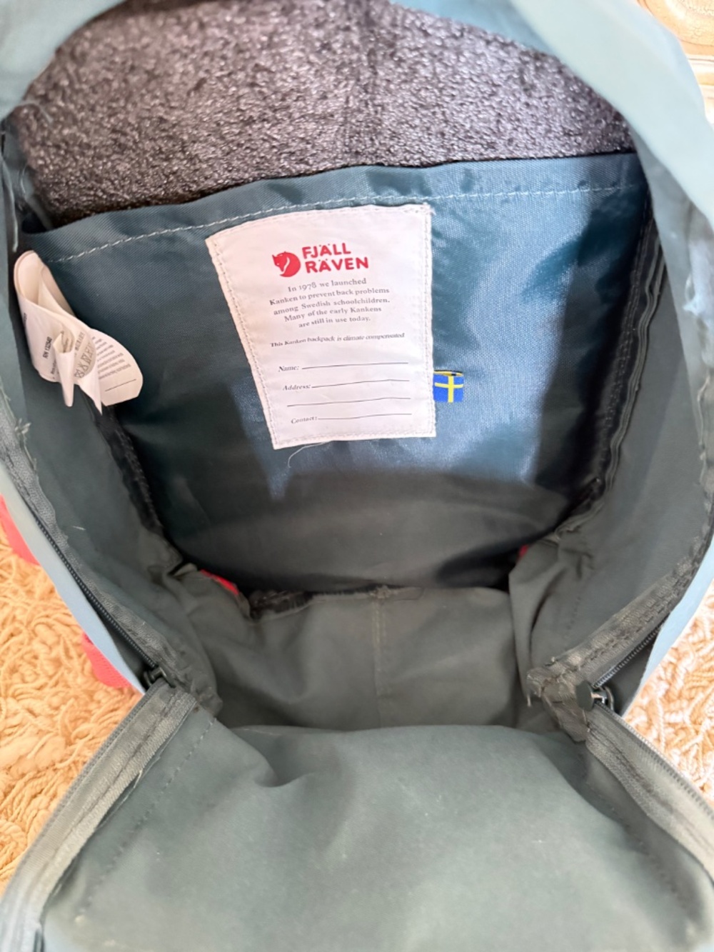Fjallraven Kanken Mini Backpack Green Pink Adjustable Straps Small School Travel - Picture 6 of 13